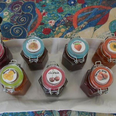 B&B Maggiora 131 阿奎泰尔梅 外观 照片